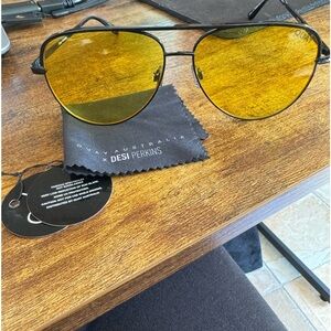 Quay x Desi Perkins Fashion Glasses